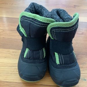 Toddler snow boots